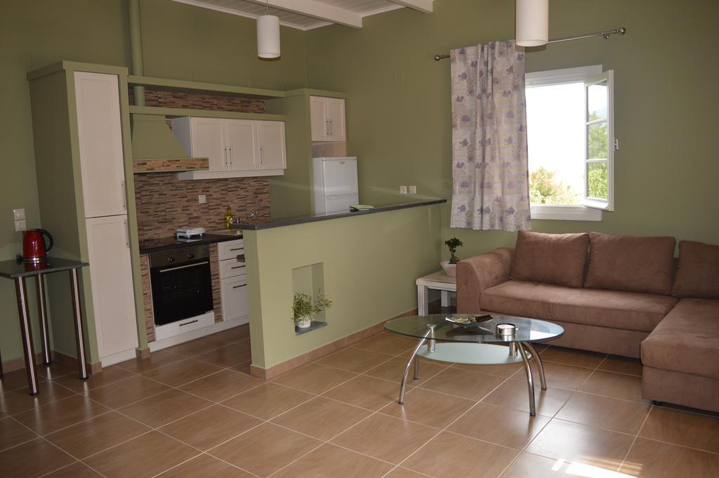 Mel'S Apartments Pesádha Extérieur photo